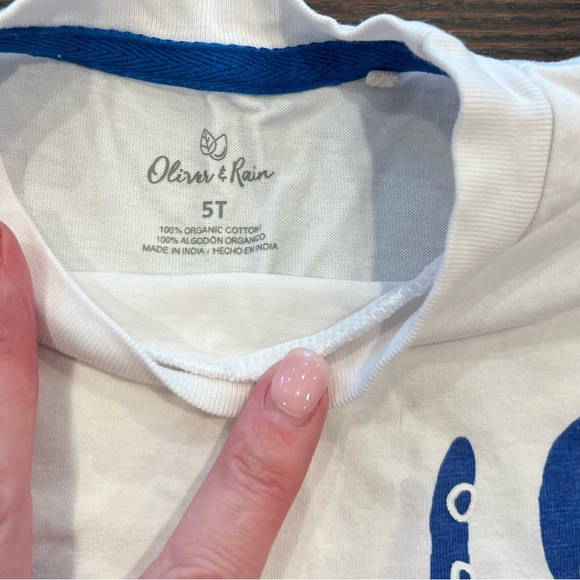 Oliver & Rain White Graphic T-Shirt with Blue Octopus 
Size: 5T - Picture 5 of 5